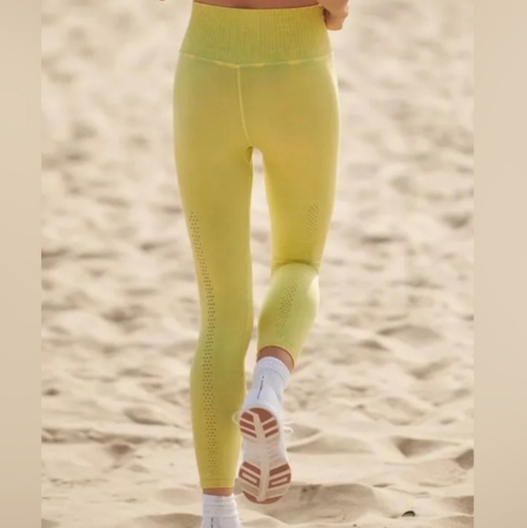 New free people good karma high waist leggings size M/L in yellow 💛 - Picture 5 of 12